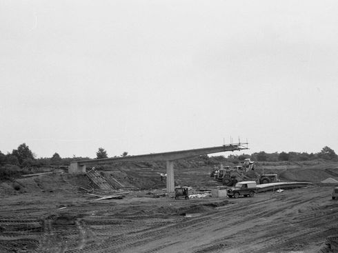 Construction of the 'New A2' c1969-1970 - History of Maypole, Dartford Heath