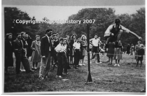 The annual procession and sports day - History of Maypole, Dartford Heath