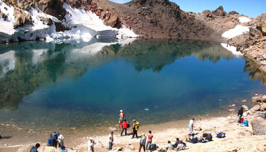 top destinations in iran to travel in winter