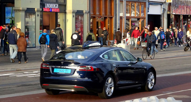 airport taxi Amsterdam