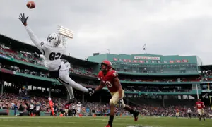 Jaylan Sandifer ของ Yale University เดินทางไปถึงที่นั่น