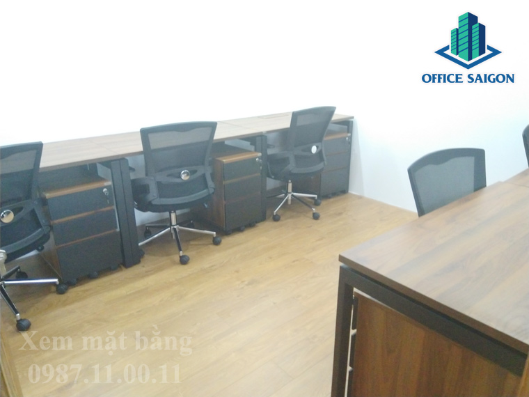 View phòng làm việc 5 người tại văn phòng trọn gói tòa nhà Callary Building