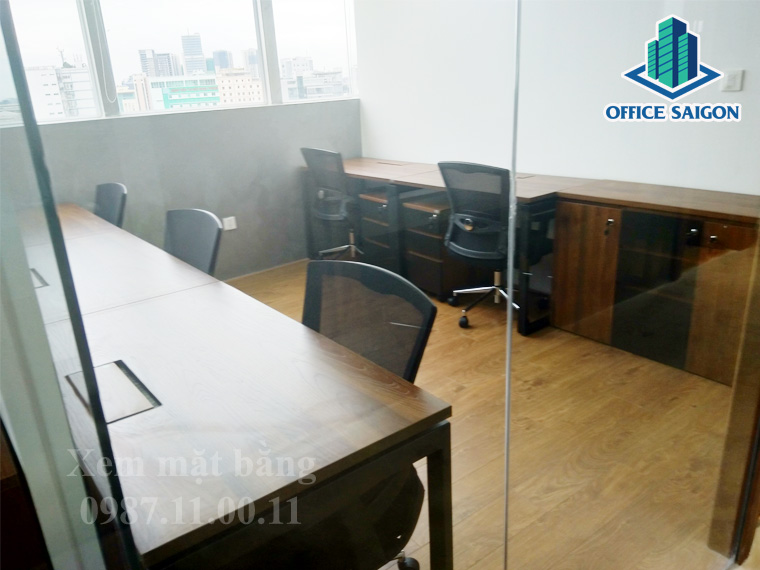 Phòng làm việc 6 người tại văn phòng dịch vụ tòa nhà Callary Building