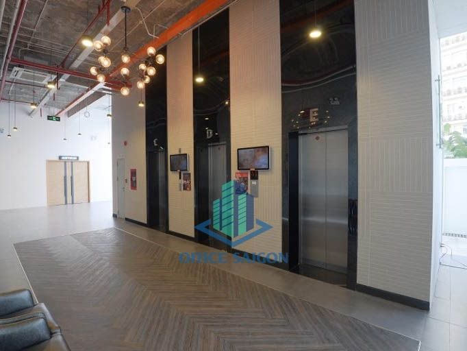 Hệ thống thang máy tại văn phòng trọn gói Dreamplex tower