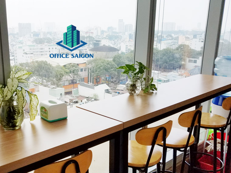 Một góc view tại Pantry văn phòng trọn gói tòa nhà Viettel Tower