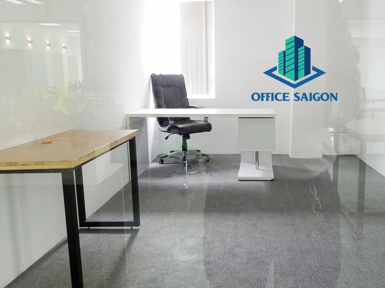 Văn phòng cố định, khoảng 3 chỗ ngồi tại Mecorp