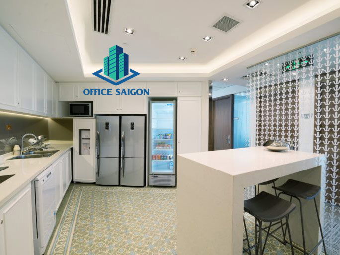 Nơi pha chế, rửa tay, thư giản tại văn phòng dịch vụ Bitexco Financial Tower