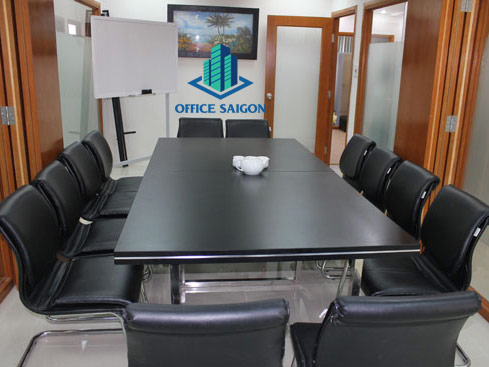 Phòng họp từ 6-8 người tại Viễn Đông building, văn phòng trọn gói quận 1