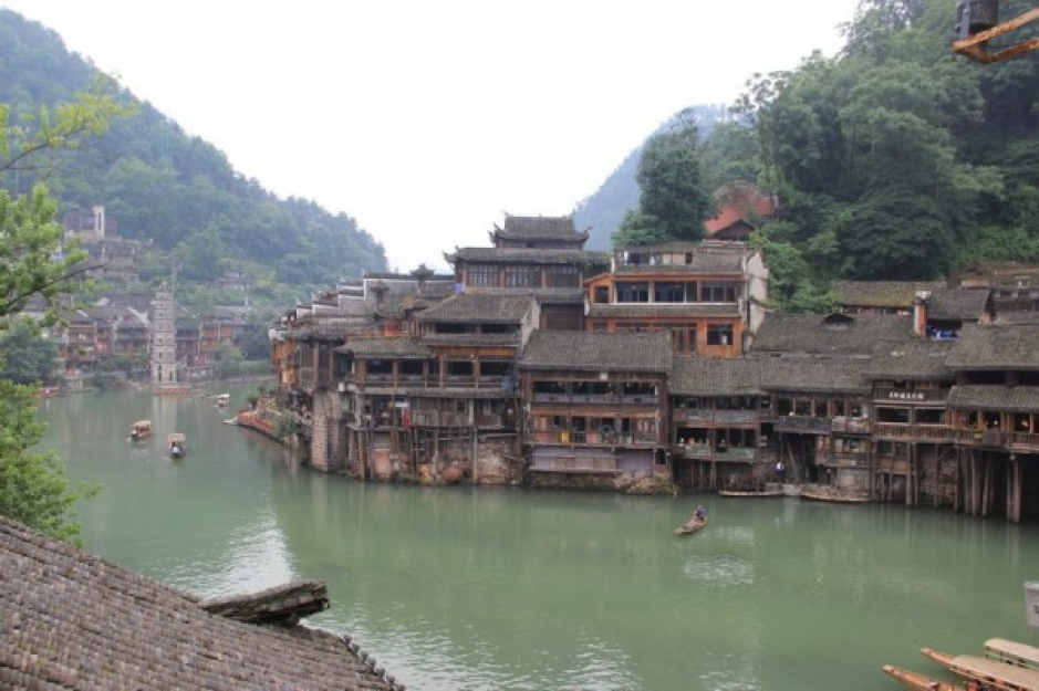 凤凰古城
