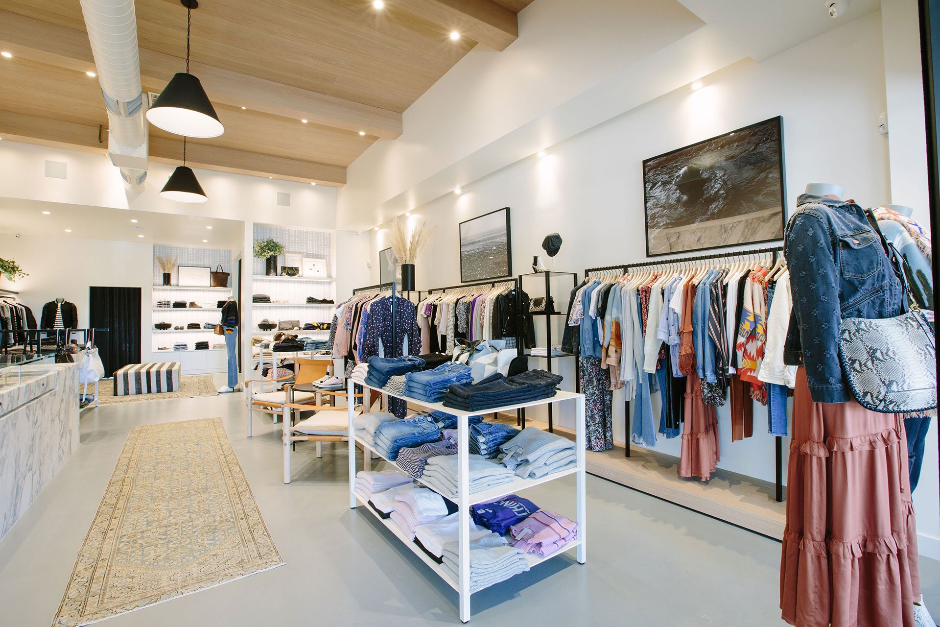 Quick Interior Design Ideas To Boost Your Retail Sales