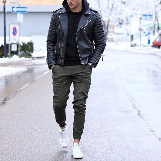 Áo khoác da + áo hoodie + quần jogger