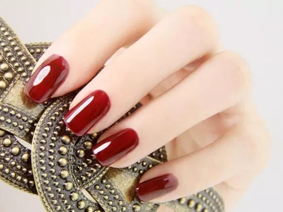 Màu đỏ cổ điển nhưng không lỗi thời