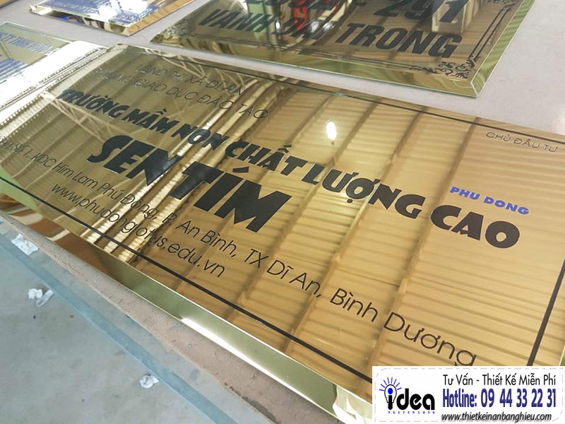 Nguyễn Long idea đơn vị cắt dán decal chuyên nghiệp năm 2018 ( Đơn vị chất lượng uy tín số 1 tại Thành Phố Hồ Chí Minh)