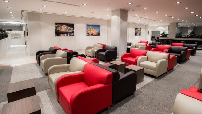 Here is Why You Should Use Airport Lounges for your Sports Team