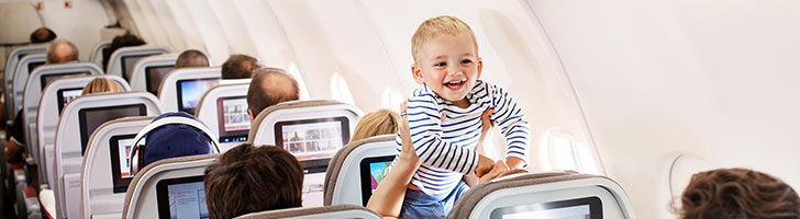 hire airport transfer service when traveling with infant