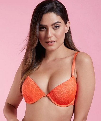 Wearing a Padded Bra For Every Occasion - Life Style