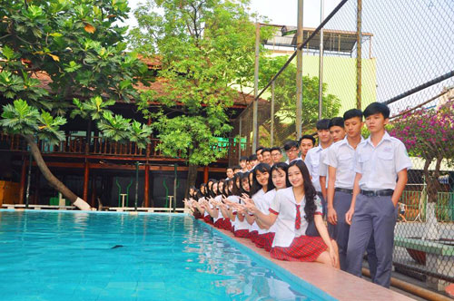 Kết quả hình ảnh cho trường nội trú hồng đức