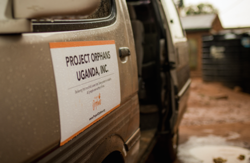 Project Orphans Van Uganda