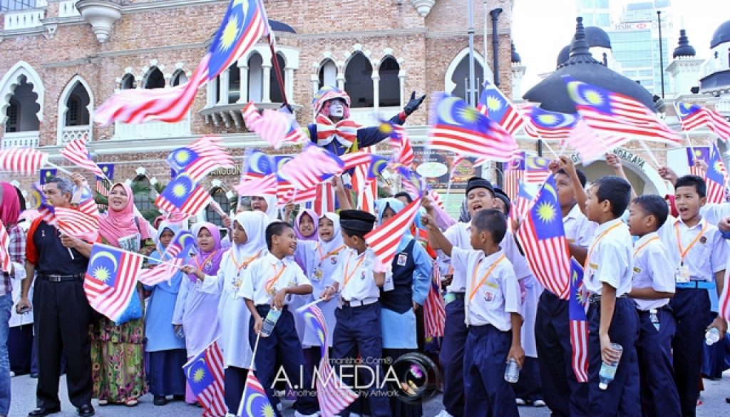 USAHA-USAHA UNTUK MENINGKATKAN SEMANGAT PATRIOTIK DALAM KALANGAN 