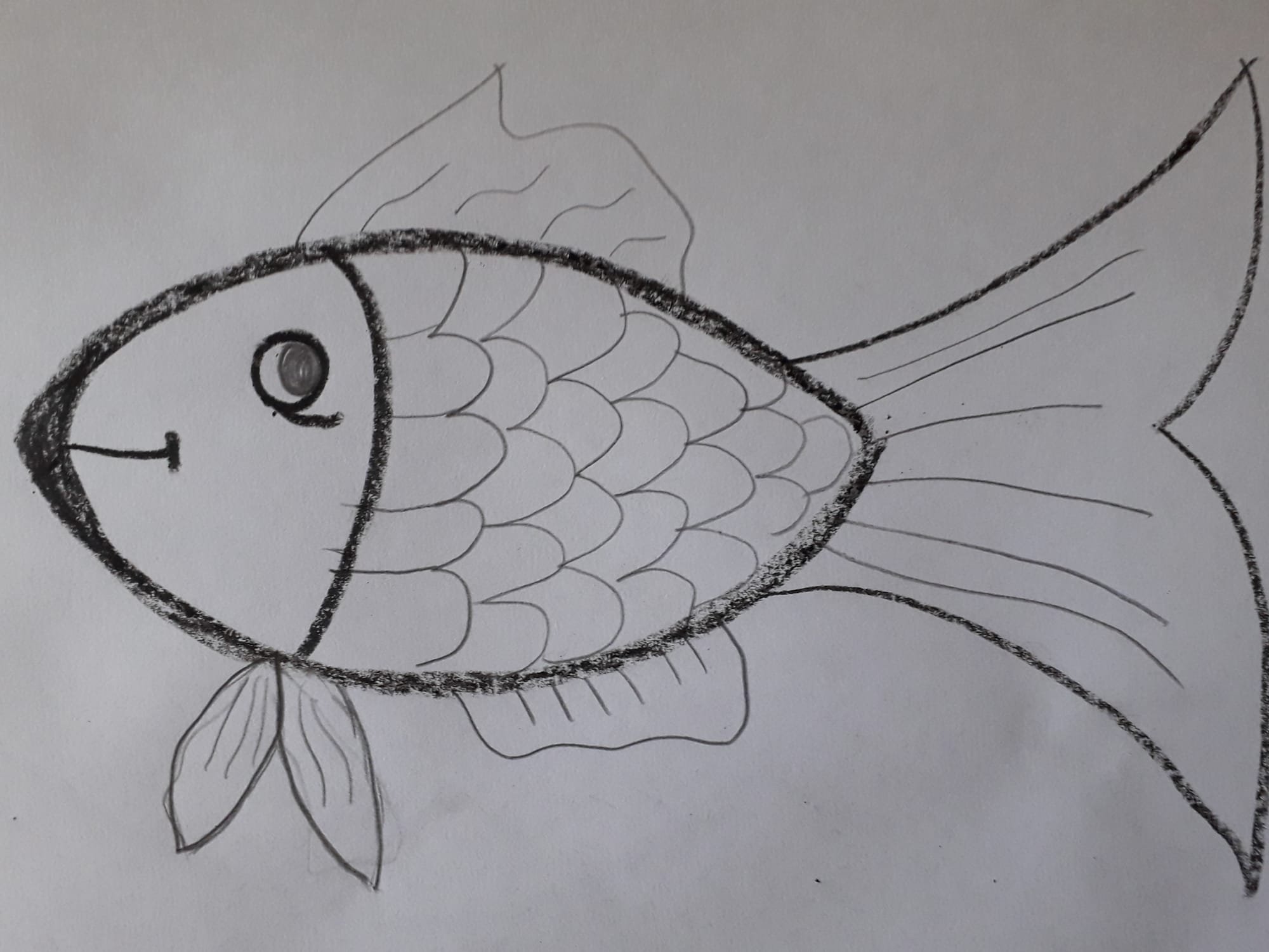 Как нарисовать рыбку с чешуей