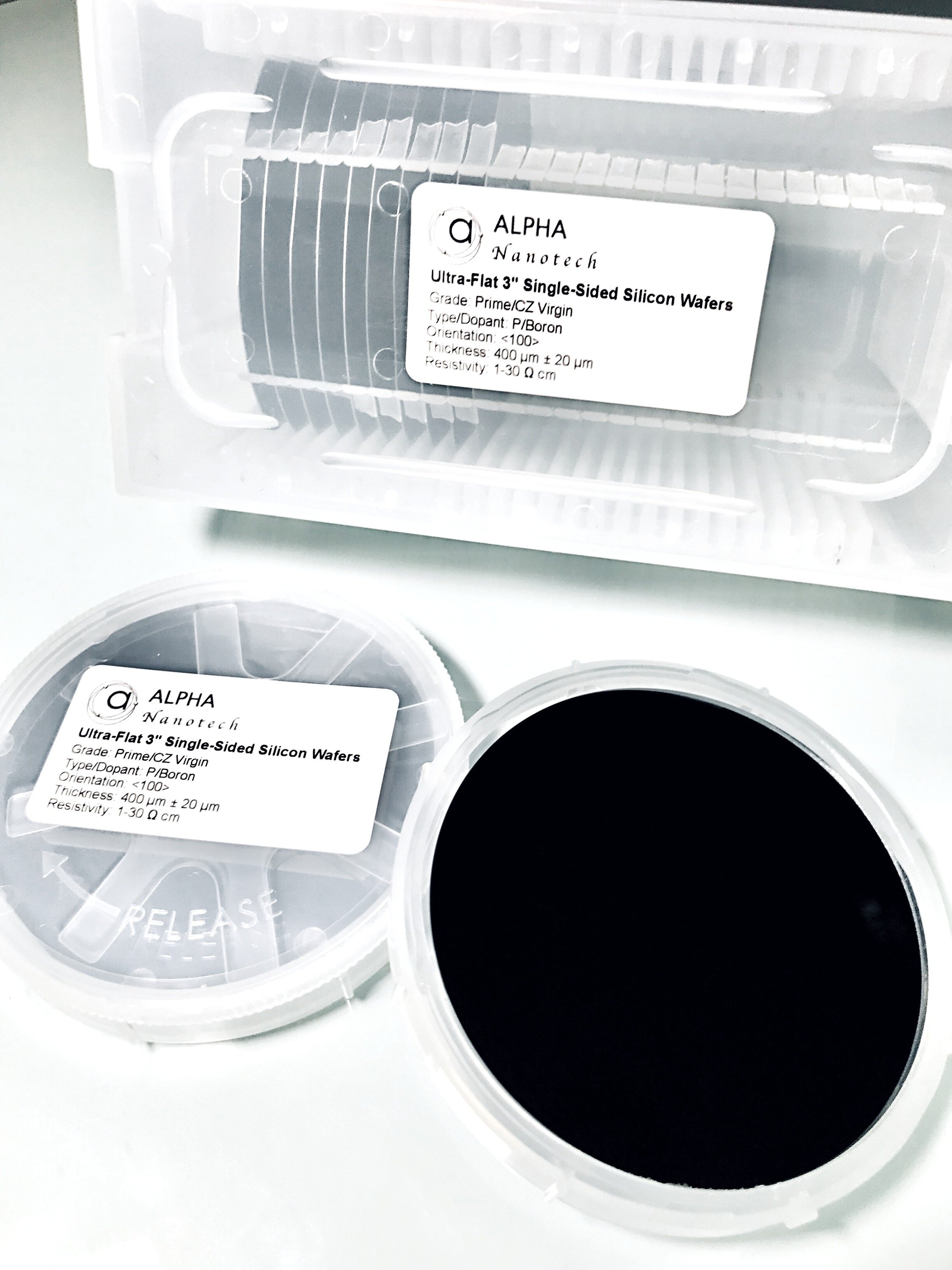 P-type Boron-doped 200nm SiO2 thermal oxide wafer