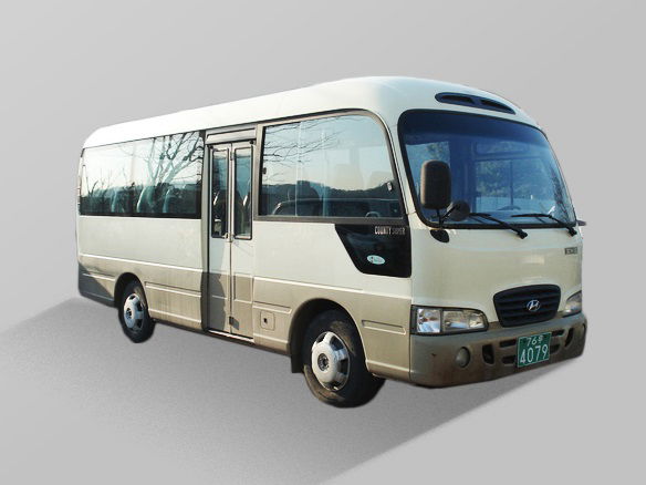Mini Bus Rental In Japan