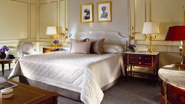 best-paris-hotels-le-meurice-luxury-hotel.jpg