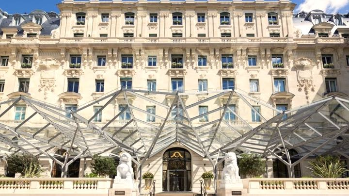best-paris-hotels-peninsula-luxury-hotel.jpg