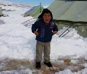 ربما تحتوي الصورة على: ‏‏شخص واحد‏، و‏‏‏‏وقوف‏، و‏نشاطات في أماكن مفتوحة‏‏ و‏طبيعة‏‏‏‏