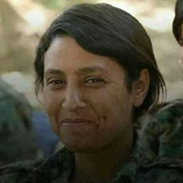 ربما تحتوي الصورة على: ‏شخص واحد‏