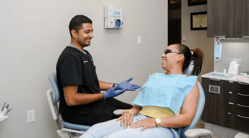 dental-appointment-in-clute-tx-1024x571