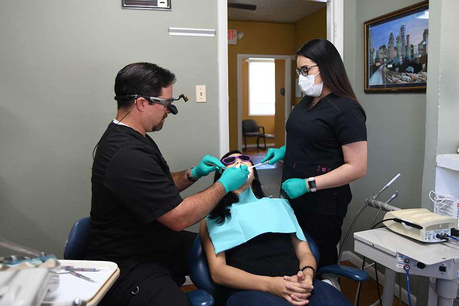 top-rated-dentist-in-central-southwest-houston-77045