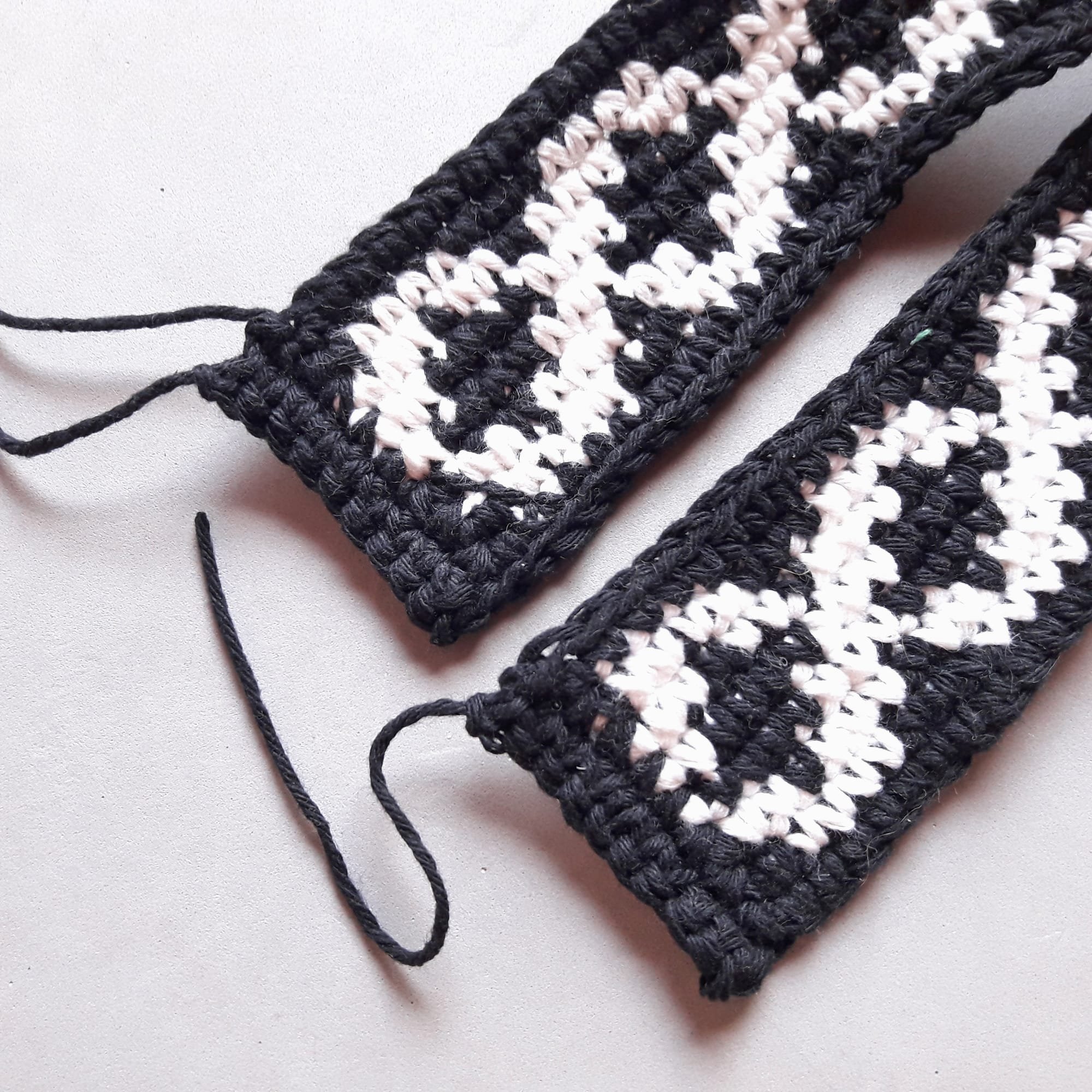 Patrón de gancho para bolso asa larga en tapestry crochet