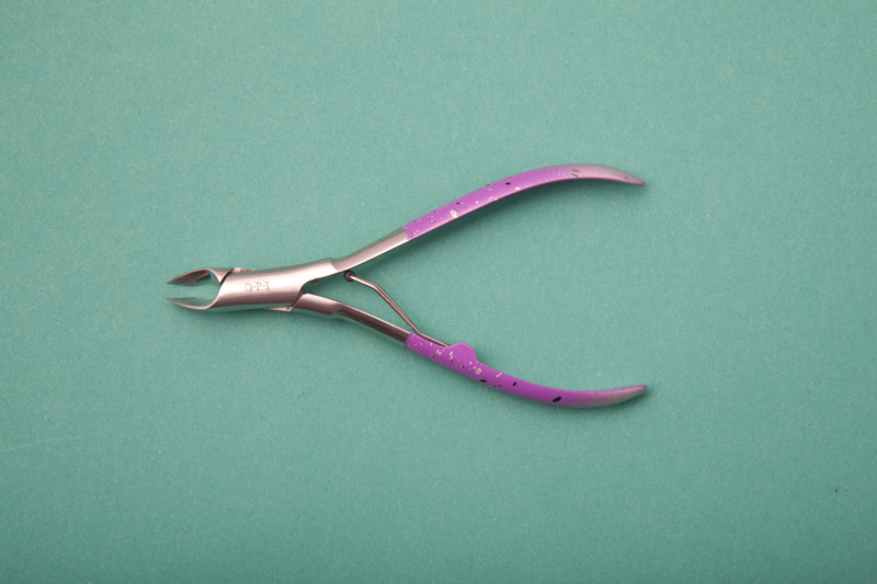 cuticle_nipper_nails_how_to