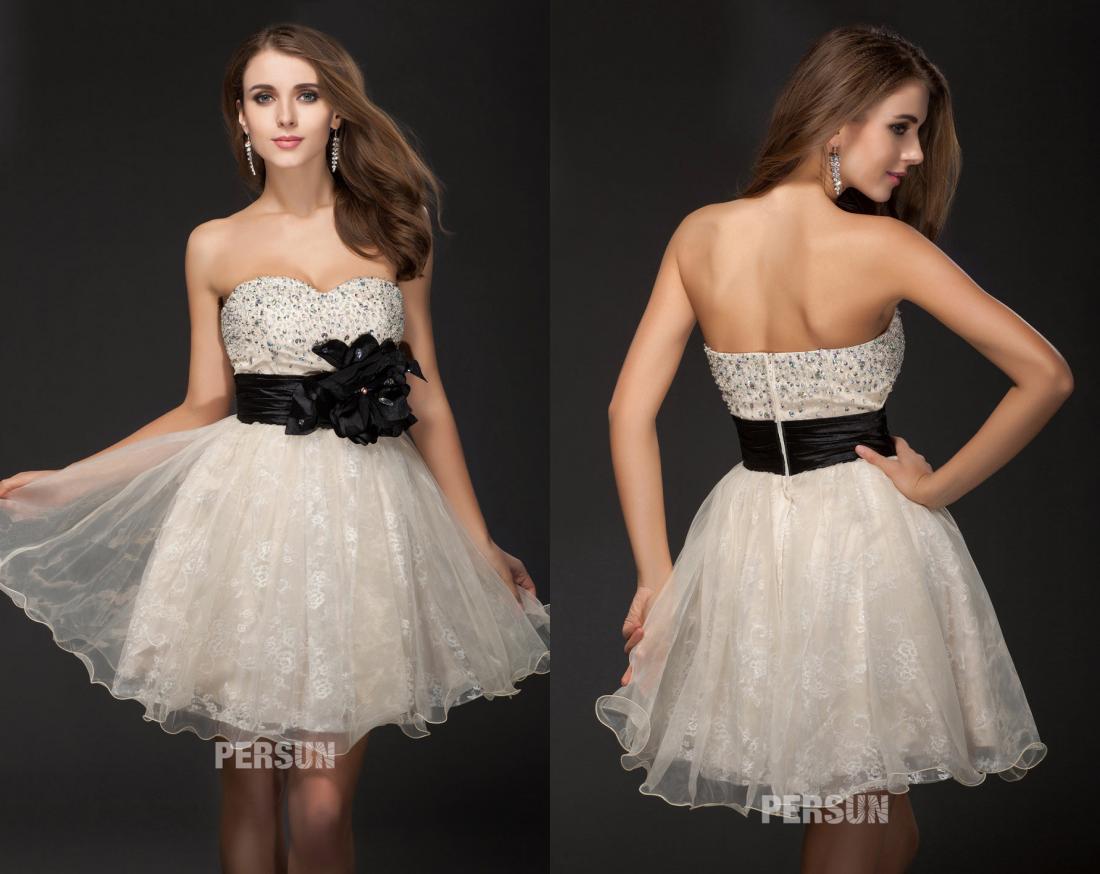 Robe de bal/de cocktail Ligne A bustier appliquée en organza avec applique