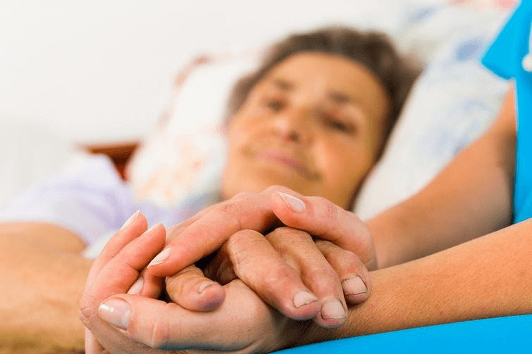https://adanapolis.com.br/home/wp-content/uploads/2018/11/caringnurseholdinghands._228109.jpg