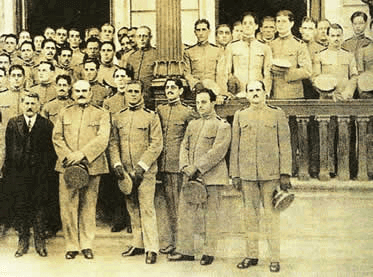 Alguns membros da equipe médica designada para a Primeira Guerra Mundial.