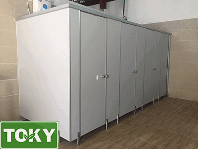 Vách ngăn buồng vệ sinh compact ubnd Sóc Sơn