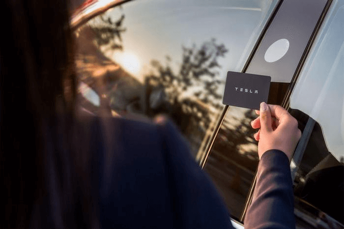 <a href='https://www.carzone.ie/new-cars/Tesla'>Tesla</a> <a href='https://www.carzone.ie/new-cars/Tesla/Model-3'>Model 3</a>  Review