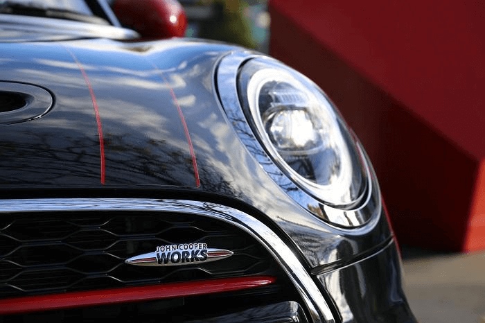 LED Headlights <a href='https://www.carzone.ie/new-cars/MINI'>MINI</a> 