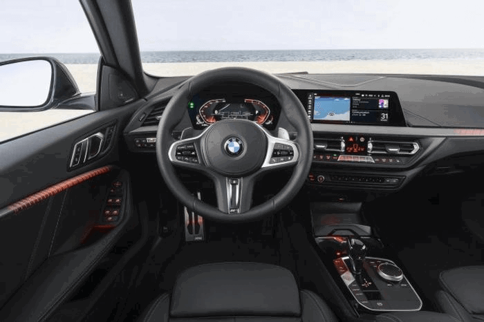 <a href='https://www.carzone.ie/new-cars/BMW'>BMW</a>  2 Series Interior
