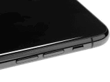 The keys on the right - Apple iPhone X review