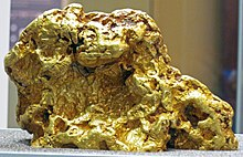 Gold nugget (Australia) 4 (16848647509).jpg