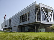 William J. Clinton Presidential Library, Little Rock, Arkansas (exterior view - 2007).jpg