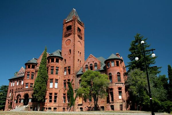 A front view of the haunted Preston Castle.