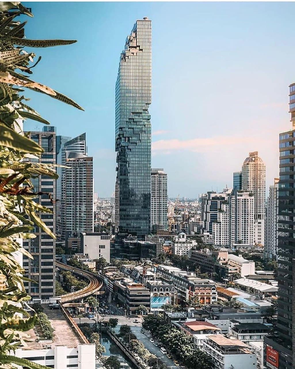 برای اطلاعات بیشتر و دقیق تر از این پست وارد صفحه ما در اینستاگرام شوید
