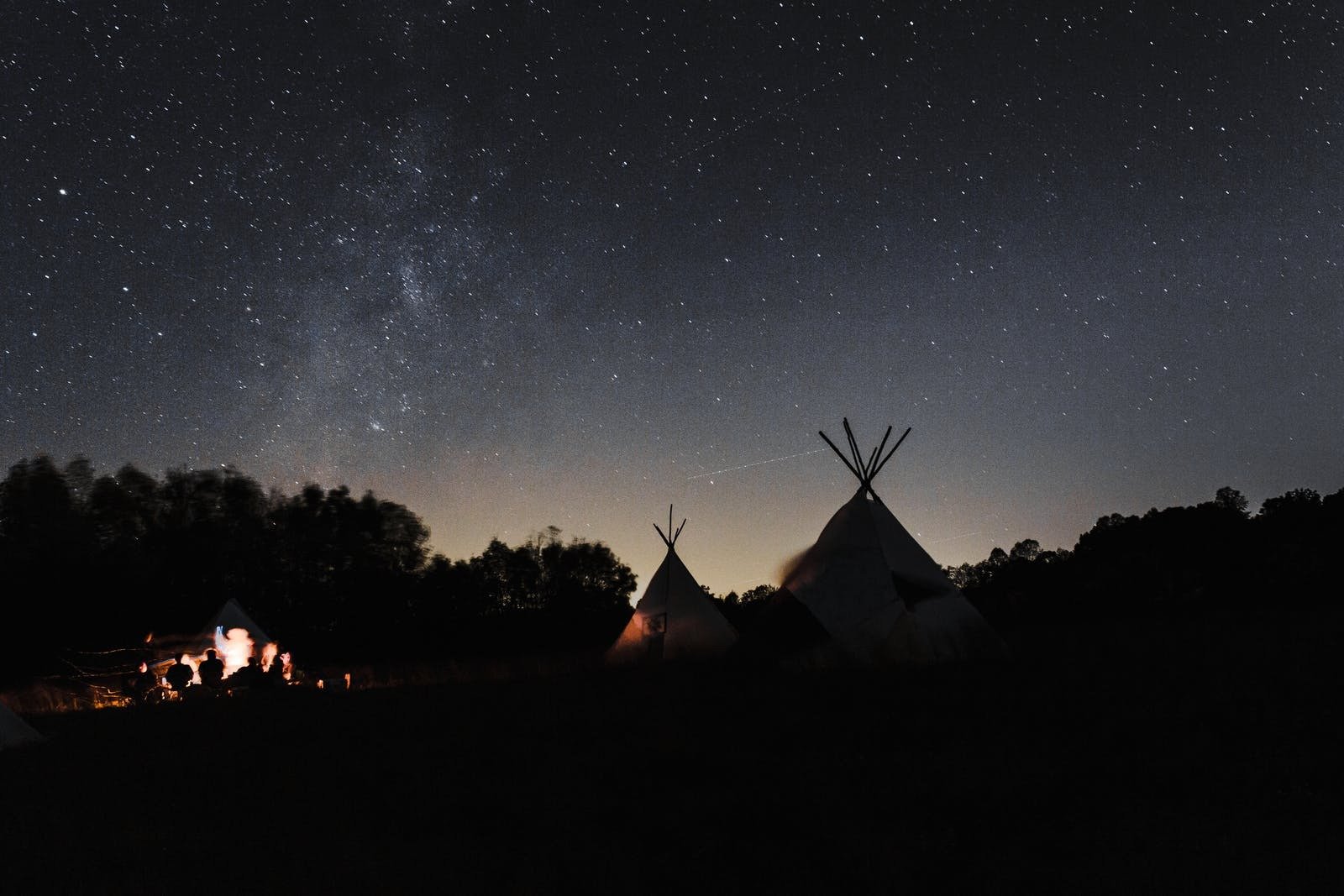 field starry sky tent