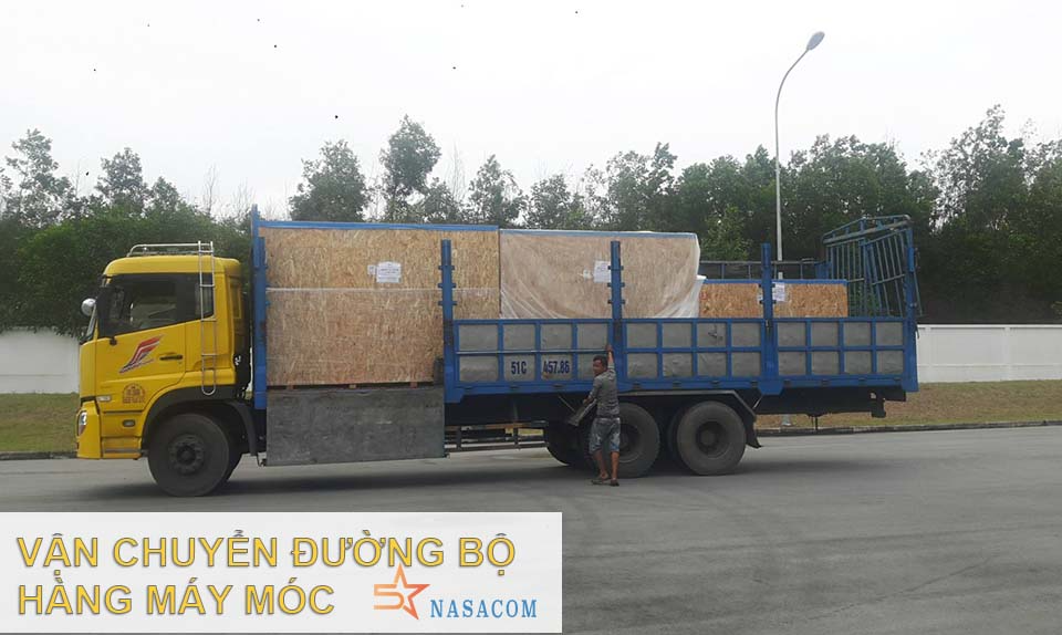 vận chuyển hàng đường bộ bằng xe tải