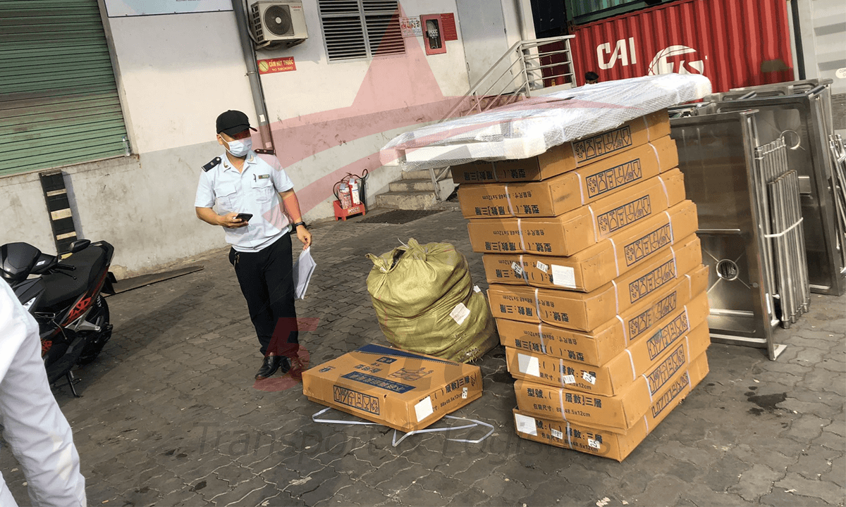 dịch vụ hải quan hàng hóa chất