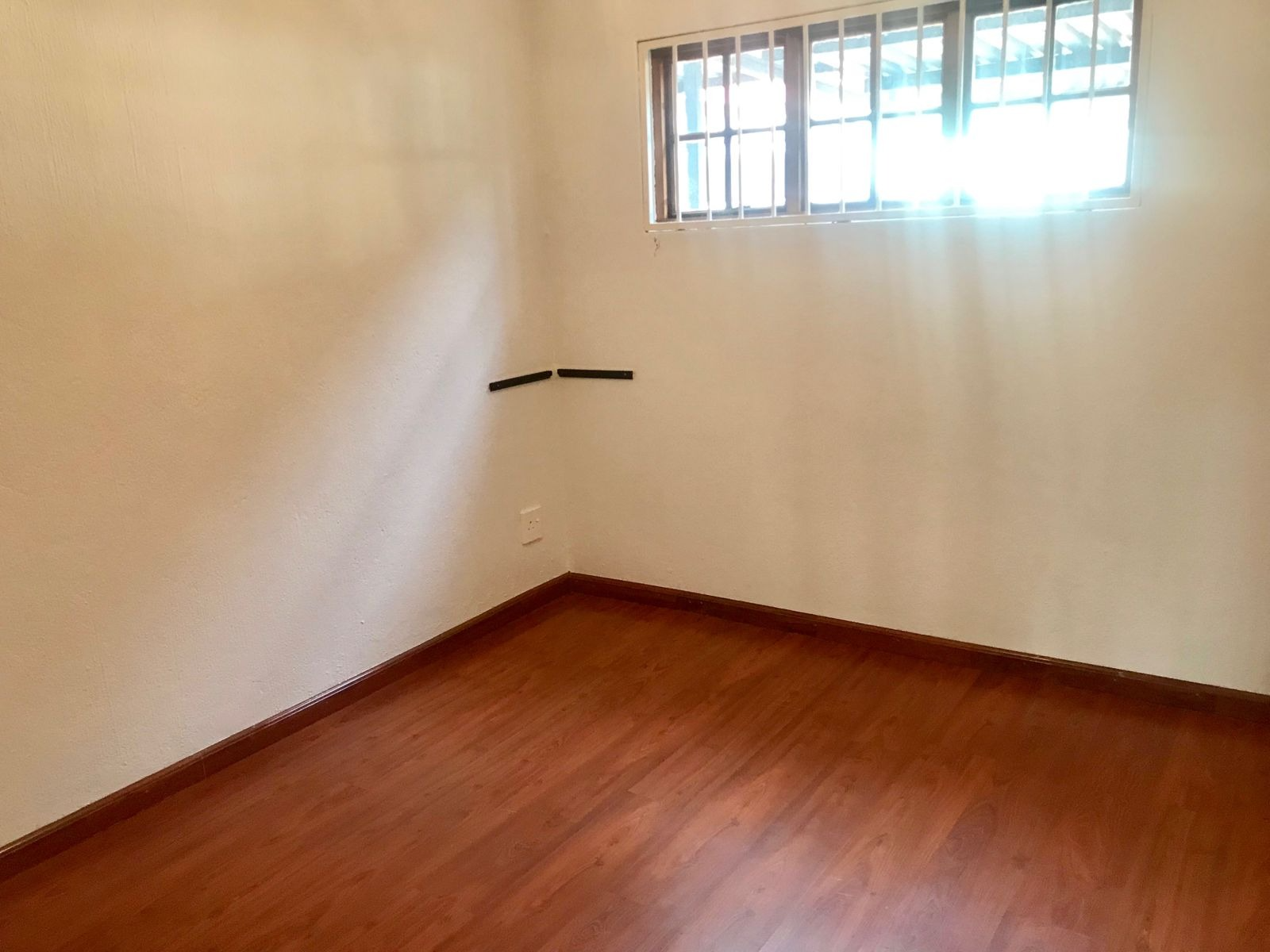 2 BED 2 BATH GROUND FLOOR APARTMENT